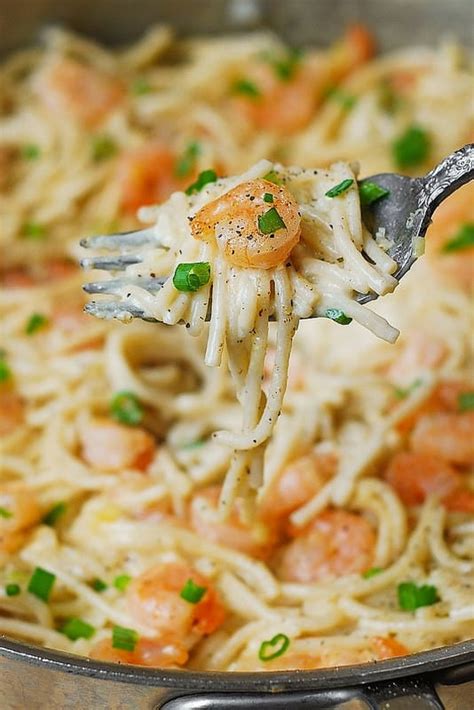 This healthy broccoli shrimp alfredo is so tasty, easy to make, and lightened up using a cauliflower alfredo sauce. Garlic Shrimp Alfredo in a Creamy Four Cheese Pasta Sauce ...