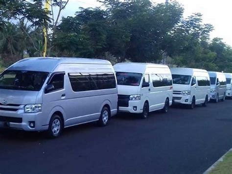 Gambar tentang Sewa Hiace Tebet Jakarta Selatan Harga Murah Driver 