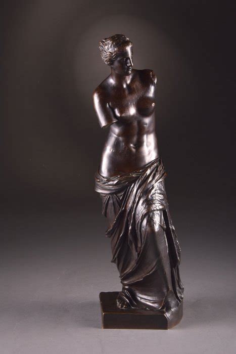 Fraai Uitgevoerd Groot Bronzen Beeld Naar De Venus Van Catawiki