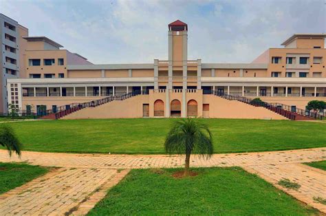 Teerthanker Mahaveer University Best Educational University