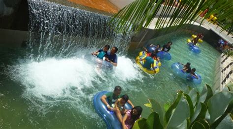 Plan to visit gambang water park, malaysia. OUR WONDERFUL SIMPLE LIFE: Info tentang Bukit Gambang ...