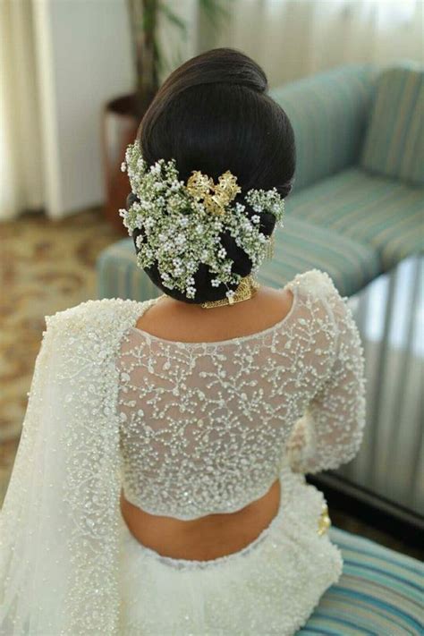 55 dreamy wedding hairstyles to try in 2021. 9 Stunning Reception Hairstyles For 2018 | Indian Beauty ...