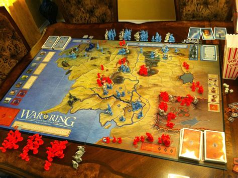Name war of the roses was not used during the war. War of The Ring | Queen of Games de beste, leukste ...