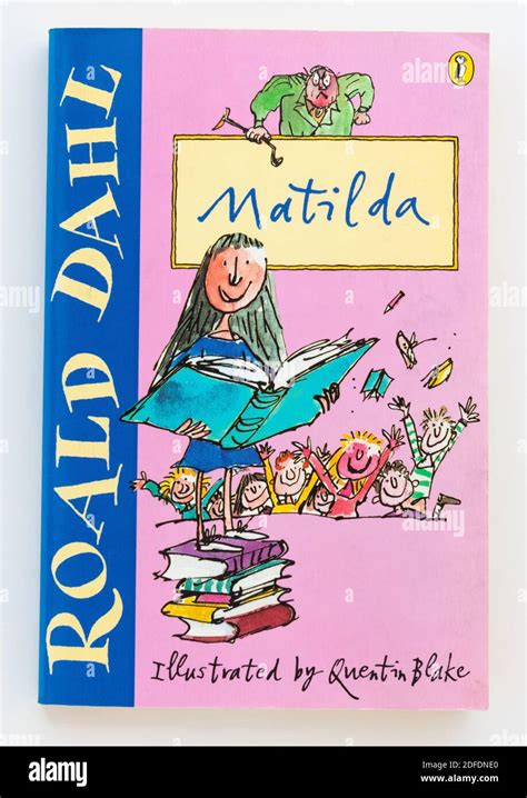 Roald Dahl Book Hi Res Stock Photography And Images Alamy