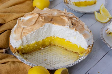 Best Classic Lemon Meringue Pie Tips And Tricks For Making An Easy Pie
