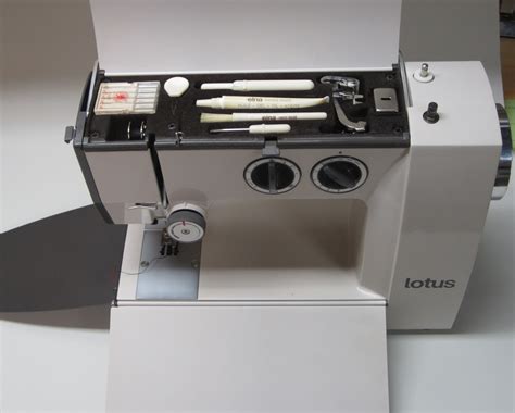 Mi Vintage Sewing Machines Elna Lotus 1967
