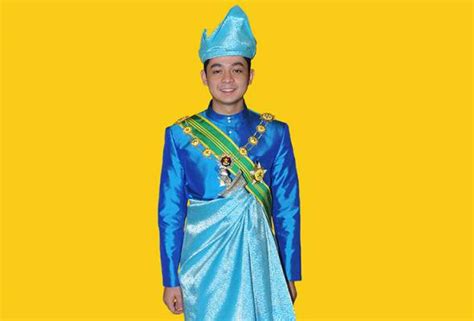 Tengku ahmad ismail muadzam shah. Tengku Hassanal dimasyhur Tengku Mahkota, Pemangku Raja ...