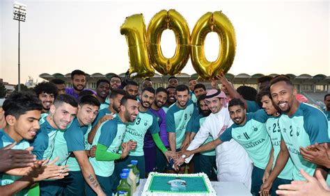 أجب على السؤال اذا تعرف الاجابة الصحيحة. إدارة الأهلي تحتفل بمئوية عمر السومة - صحيفة الوئام ...