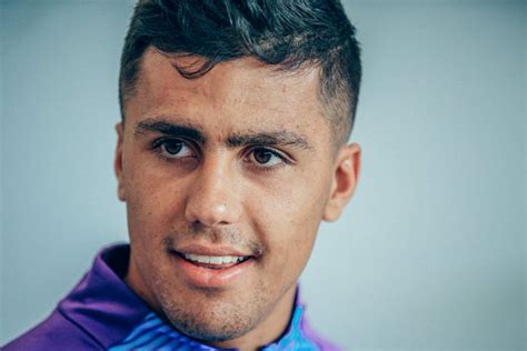 premier league manchester city complete 79m signing of rodri perez to leicester soccer news