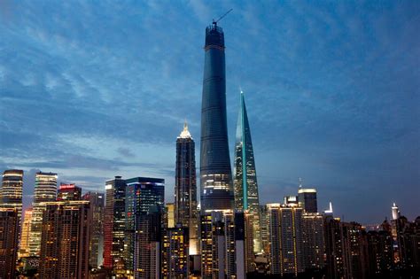 Many of these buildings are pictured in our galleries, photos of the world's tallest skyscrapers and skyscrapers of china. New Largest Building In The World (2017) - Architectures Ideas
