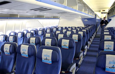An ergonomically designed seat, meals created by top chefs and several options to make your journey extra enjoyable. Images from KLM Farewell MD-11