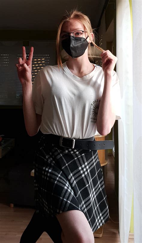 Bit late to Femboy friday. Would be able to go out in that fit if I had