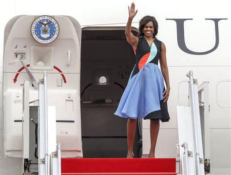 For Michelle Obama Girlie Clothes That Lean In The New York Times