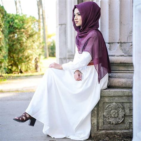 Hijab From Voilechic Dress From Butah Photography By Aliyaamarsi