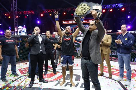 Rudy gunawan vs angga | one pride mma #11 jangan lupa untuk subscribe dan share video kita! Theo Ginting Juara Baru " One Pride Pro Never Quit MMA ...