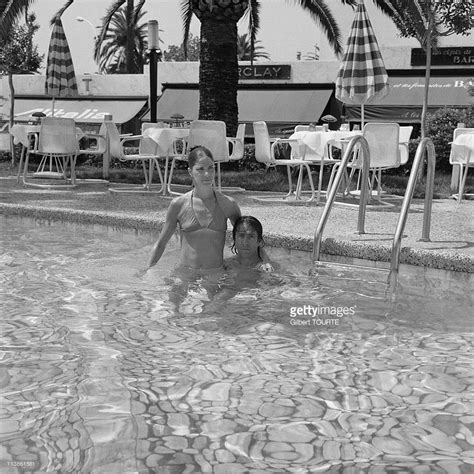 Dustin Hoffman Cannes Film Festival Swimming Pools Getty Images Cannes France Photo News