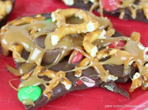 Holiday Rolo Pretzel Bark Recipe Simple To Make Delicious To Eat