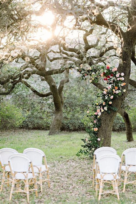 See more ideas about spring wedding, wedding, wedding decorations. Pin by homishome on Trending Decoration | Spring wedding decorations, Tree wedding, Garden ...