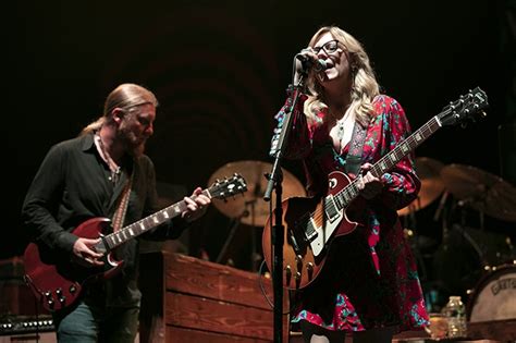 Tedeschi Trucks Band Keeps The Wheels Of Soul Moving