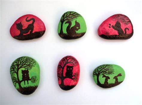 Painted Pebbles Design Ideas ~ Crafts And Arts Ideas