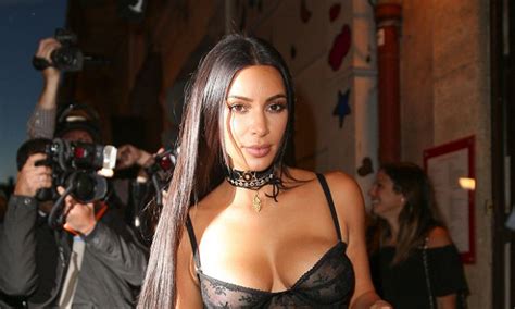 paris concierge claims thieves tricked their way in to kim kardashian s apartment daily mail