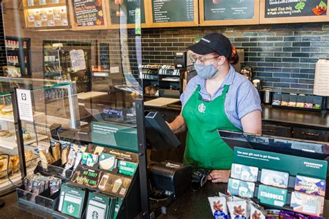Starbucks Workers In Chicago And Colorado File Union Petitions With Nlrb