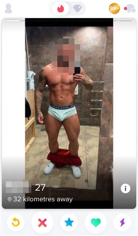 Bodybuilder Sparks Outrage With His Controversial Tinder Bio 22 Words