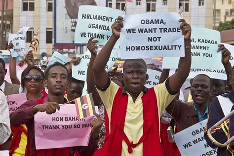 Uganda S Yoweri Museveni Defiant On Anti Homosexuality Bill Wsj