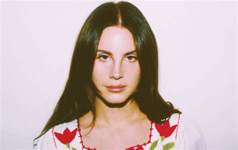 Lana Del Rey Discusses Mental Health Crisis Caused By The Pandemic Lgericssonus