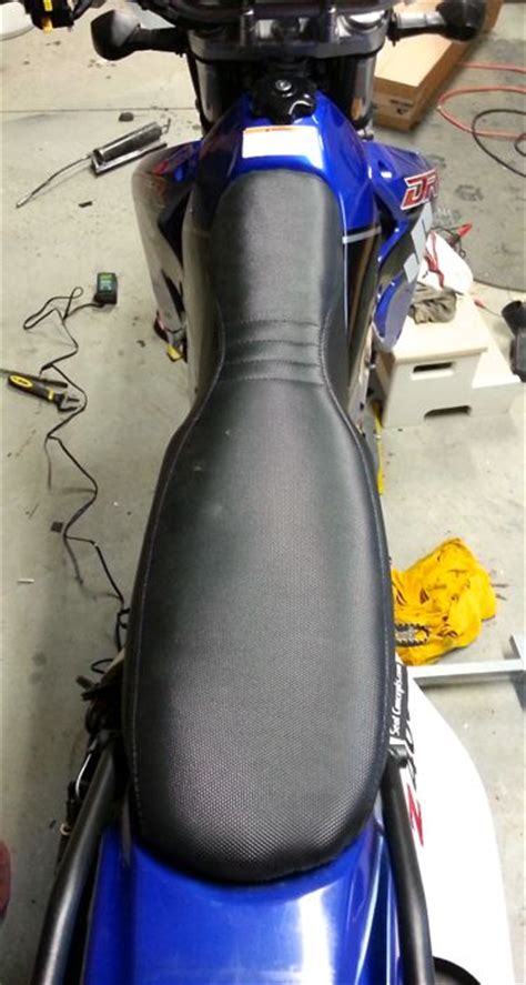 The seat concepts seat kit for the suzuki drz400e/drz400s/drz400sm (and kawasaki klx400) gives you a wider seat standard height foam is the same height as stock, but wider. Drz400 seat concepts - DR-Z 400 - ThumperTalk