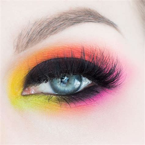 A Fun Bright Neon Eye Shadow Tutorial Using The Melt Cosmetics