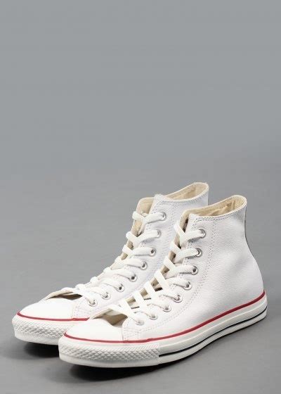 Chuck Taylor Trainers Hi White