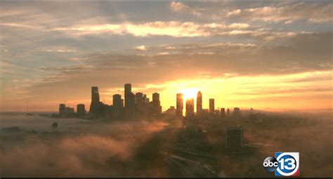Photos Dense Fog Blankets Houston Morning Commuters