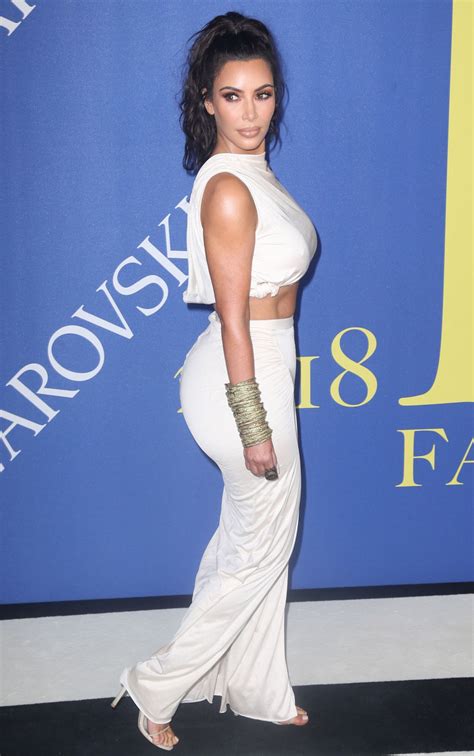 Kim Kardashian 2018 Cfda Fashion Awards In Nyc Celebmafia