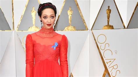 The 10 Most Glamorous Looks At The 2017 Oscars The New York Times