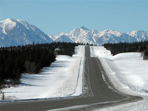 Building The Alaska Highway The Film Posse