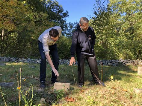 Hundreds Buried In Nameless Graves In Waltham Id D By Local Historian And High Schoolers Radio