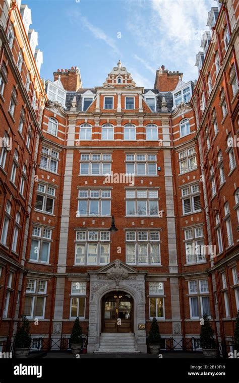 Large Red Brick Building In South Kensington In London England Stock