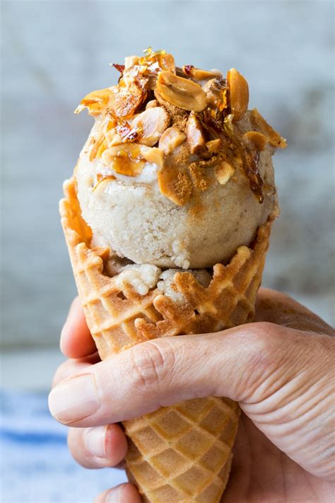 Instead try one of these amazingly light and incredibly tasty ice cream recipes inspired by the holidays. Vegan banana ice cream