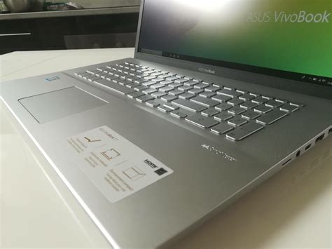 Asus Vivobook 17 Test Complet Informatique Le Café Du Geek