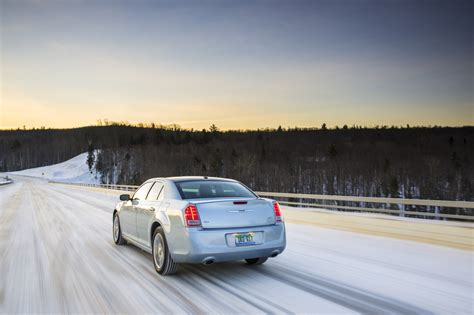 Wallpaper Snow Sports Car 2015 Chrysler Driving Netcarshow