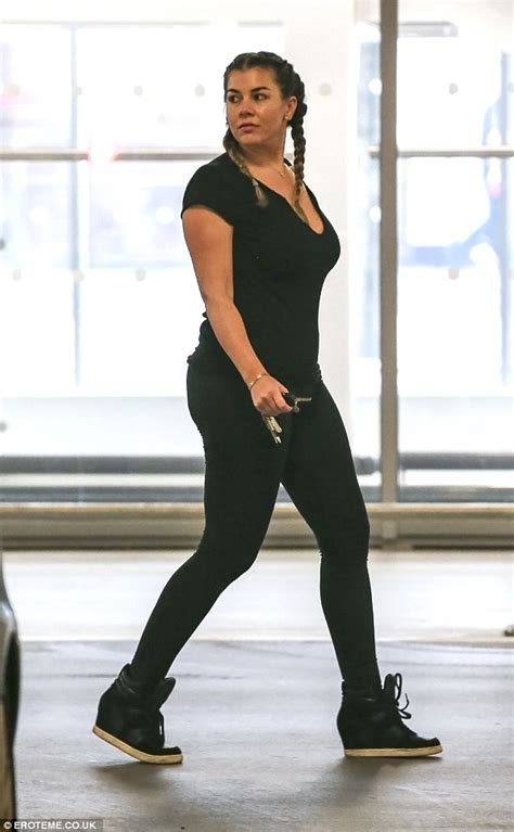 Imogen Thomas Displays Her Curves In Low Cut T Shirt And Leggings Daily Mail Online