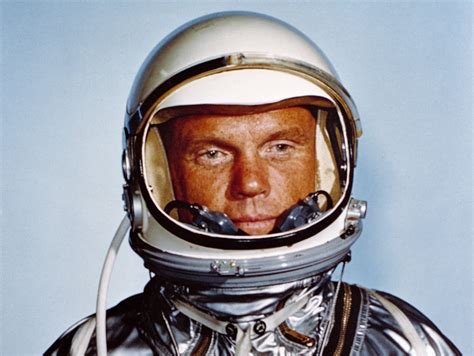 john glenn first american to orbit earth dies at 95 minnesota public radio news