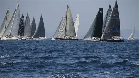 It is a straight knockout format with teams being drawn against each other from the first round all the way to the final. Events Regata de la Copa del Rey