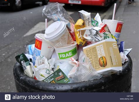 If you are looking for restaurant stocks trading on the nyse click here. fast food litter packaging wrappers Macdonald's burgers ...