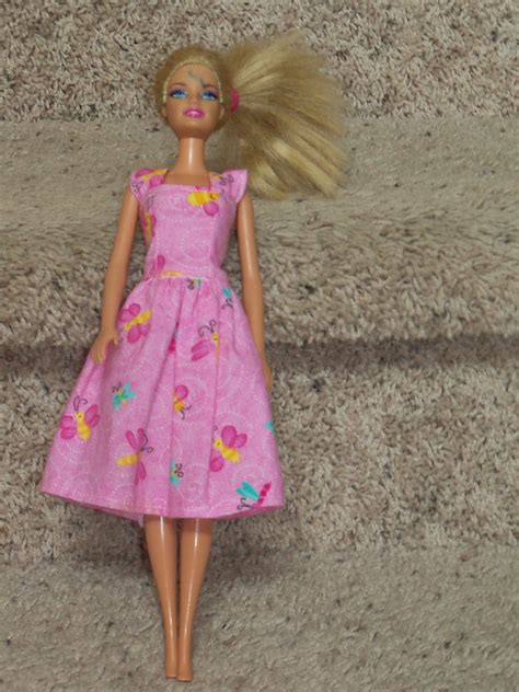 123 Busy Bees Save Money Make Your Own Barbie Clothes