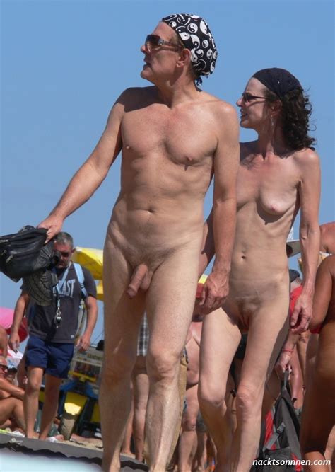 Attraktives Nudisten Paar Fkk Bilder Und Fotos