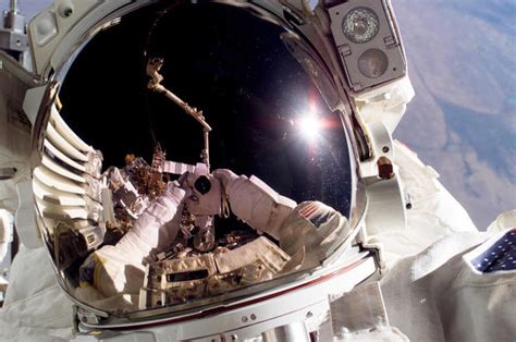 Astronaut Chris Cassidy Astronauts Take The Coolest Selfies From