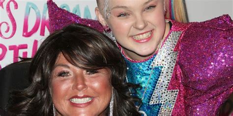 What To Expect From Dance Moms Season 8 Dance Moms Season 8