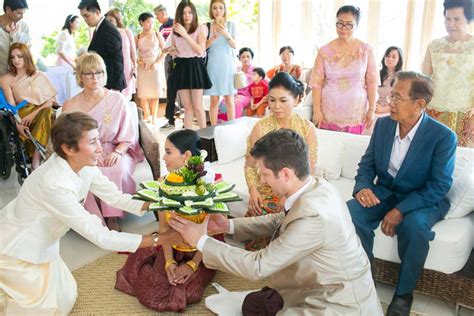 Speaking of a thai marriage, there are two separate matrimonies (types of a wedding) taken place in thailand. Traditional Thai Wedding Ceremony | Wedding Guide Thailand